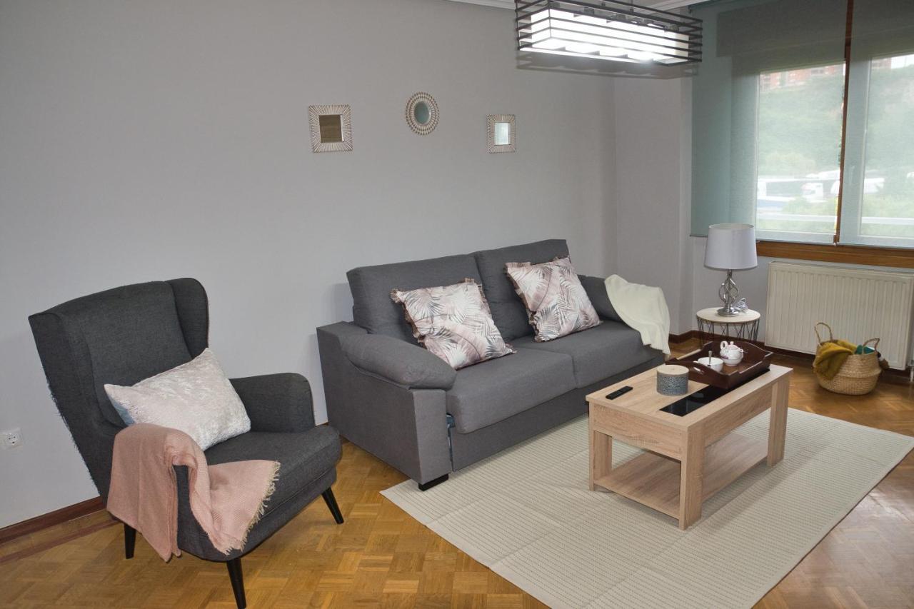 La Villa De Lore, Piso Completo Apto 6 Personas Con Garaje أفيليس المظهر الخارجي الصورة